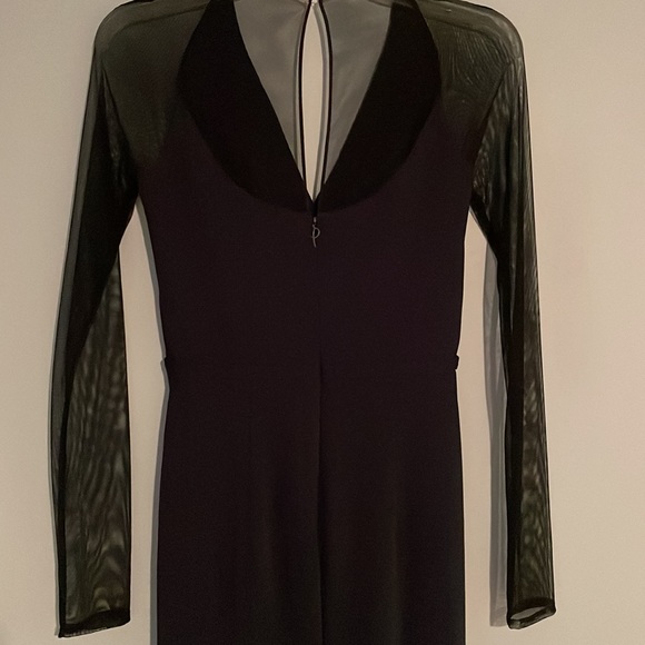 Navy evening dress! - Picture 5 of 14